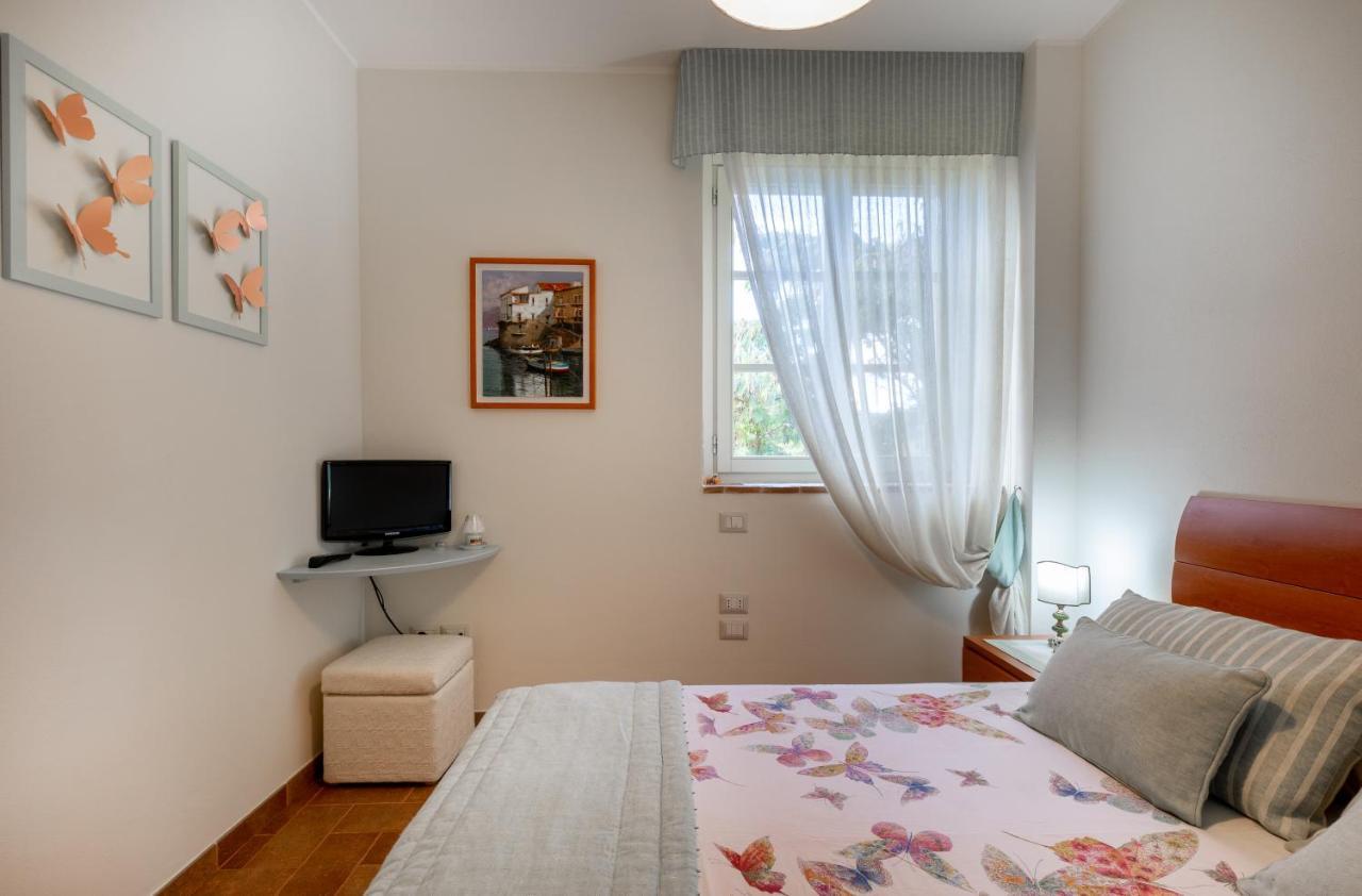 Altra Meta B&B Gubbio Buitenkant foto