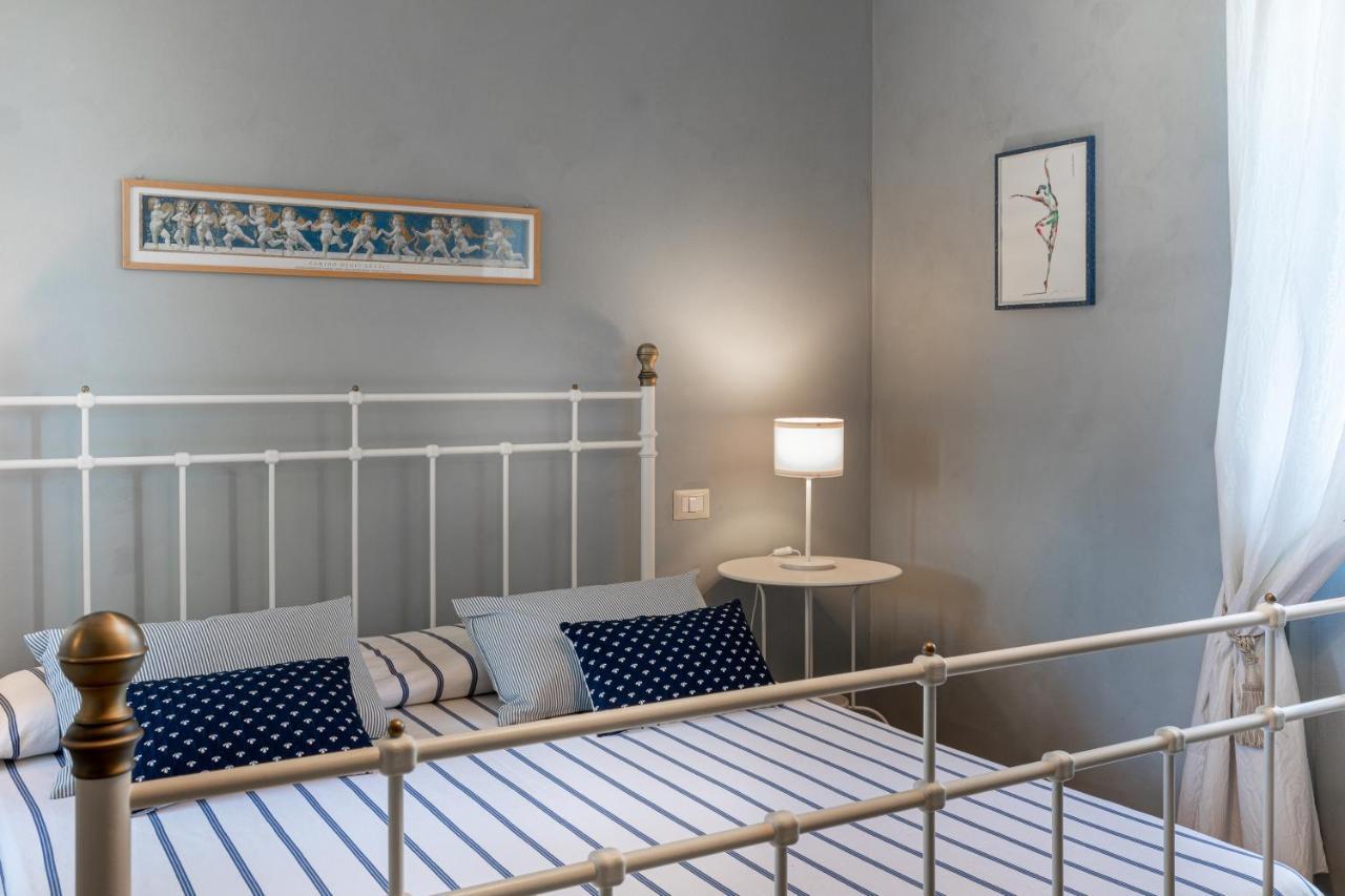 Altra Meta B&B Gubbio Buitenkant foto