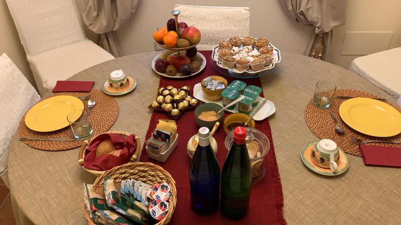 Altra Meta B&B Gubbio Buitenkant foto